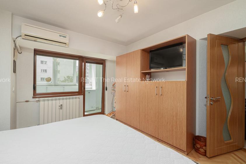 Bulevardul Unirii, apartament cu 4 camere, COMISION 0 - 12