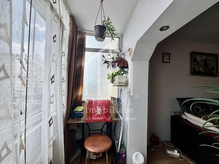 Apartament cu 2 camere, 43mp utili + balcon, etaj 4/8,  bloc cu lift - 11