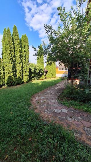 Imobil cu doua apartamente Gherla str. Dejului