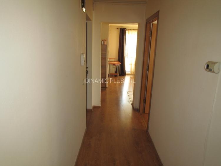 De închiriat apartament 2 camere + living | Sibiu, zona Cedonia, str. Roșiorilor - 18