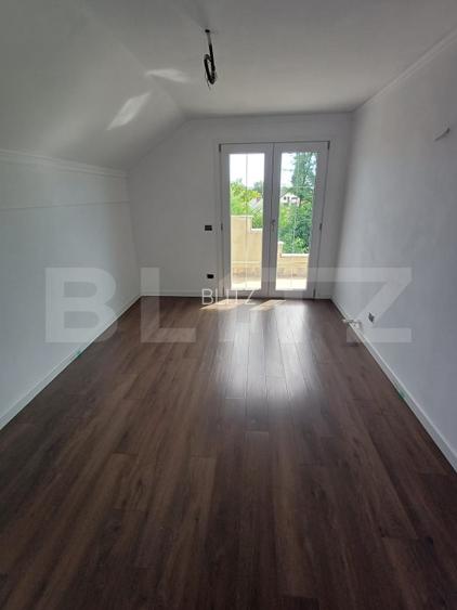 Casa de vanzare, 321 mp, teren 2650, zona Poiana Patrauti - 12