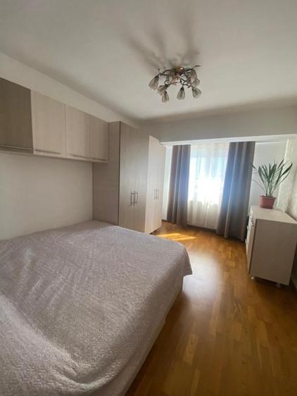Vanzare Apartament 2 camere Bloc Nou Loc de Parcare Theodor Pallady