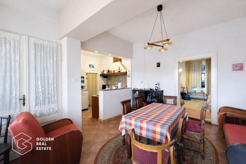 Casa D+P, cu piscina si teren 680 mp, Lipova, comision 0%