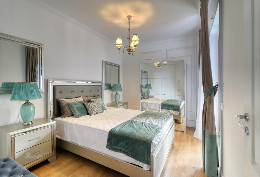 Vila- duplex, 4 camere zona linistita- Tunari
