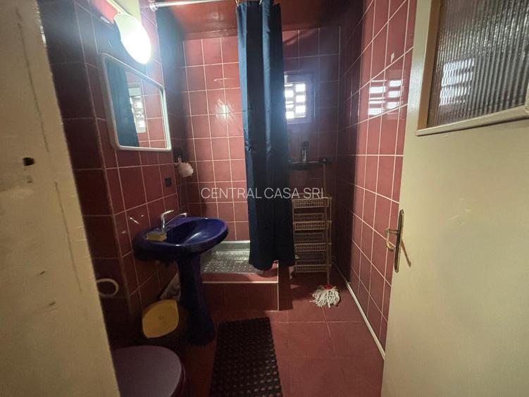 Apartament 3 camere Podu Ros - Intersectie - 8