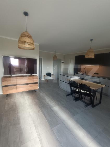 Apartament cu 2 camere, 64 mp, cu gradina, mobilat si utilat, zona Avantgarden