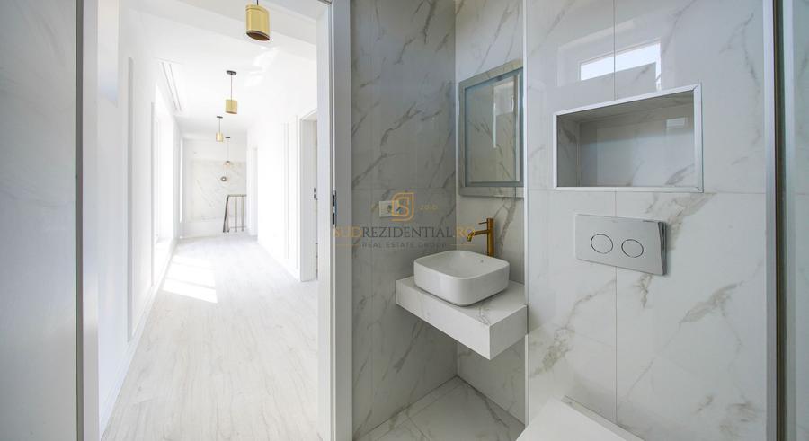 Vila individuala in ansamblu privat, loc de joaca - Bragadiru