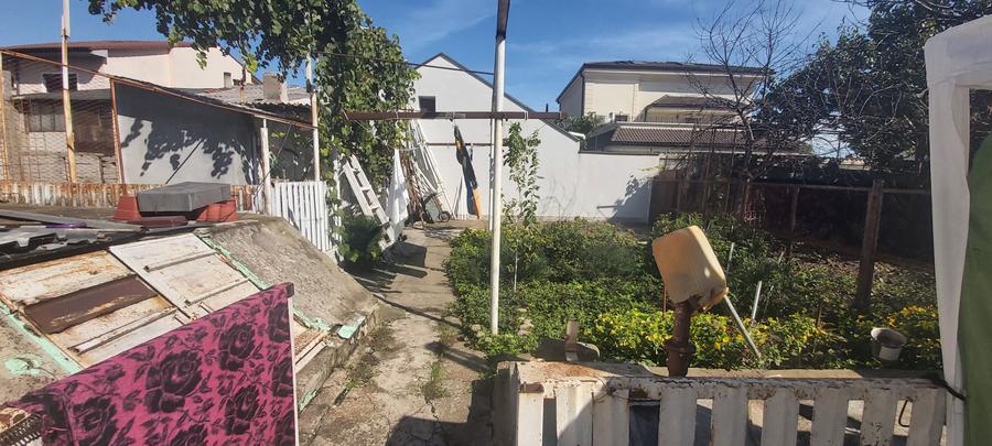 Coiciu- casa locuibila cu teren 325mp, centrala pe gaze