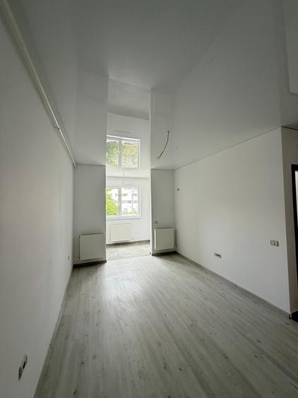 APARTAMENT TIP STUDIO MODERN - ETAJ INTERMEDIAR - BLOC NOU - COMISION 0%