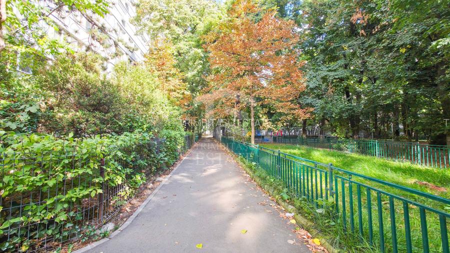 Apartament spațios de 3 camere cu loc de parcare inclus