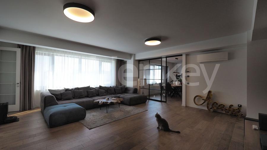 Duplex penthouse insorit cu 5 camere, 3 bai | 325mpc | terase 88mp