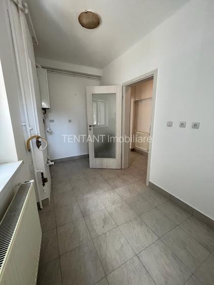 3 camere in vila zona Dacia-Eminescu, strada Toamnei - 6