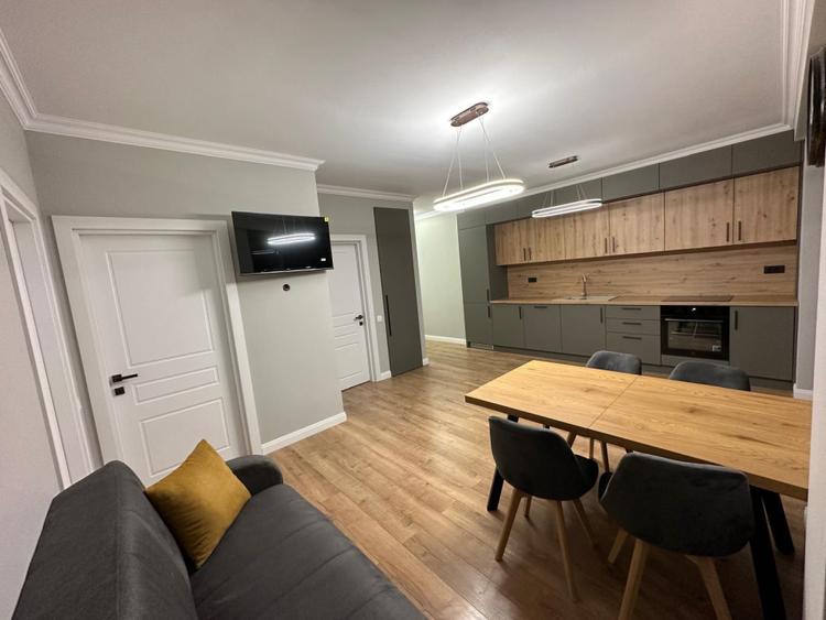 Ansamblu rezidential Zenia, apartament cu 3 camere de inchiriat