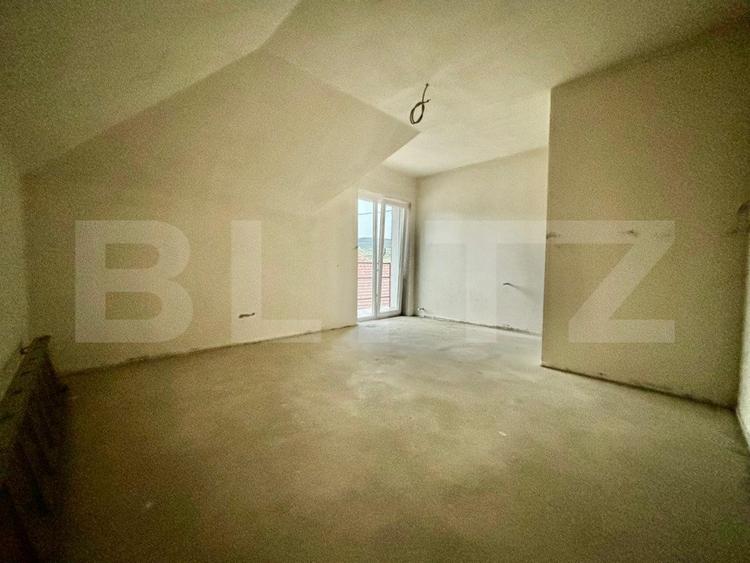 Casa individuala 151mp, 5 camere, curent trifazic teren 580mp in Chinteni