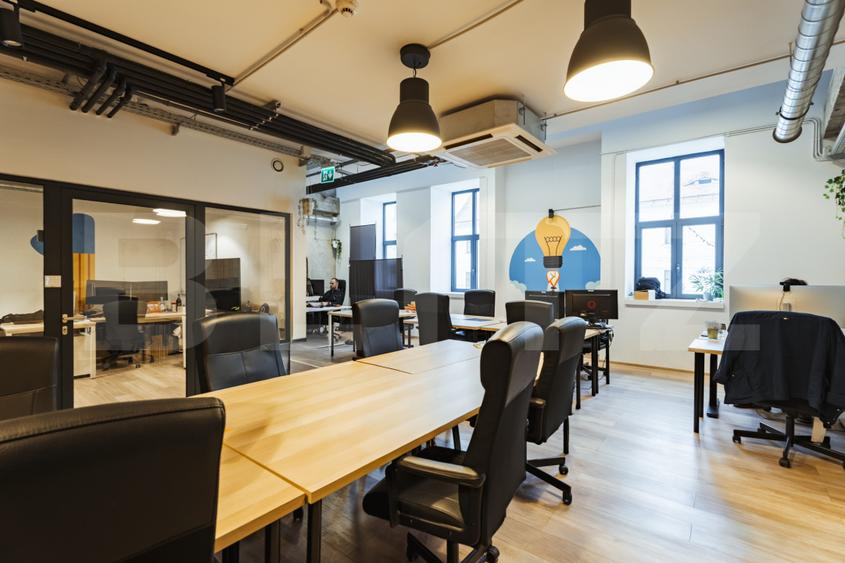 Birou dedicat, coworking, modern, zona Ultracentrala
