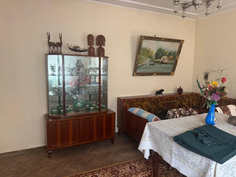 Vând casă zona Anadalchioi pe parter 181 mii euro