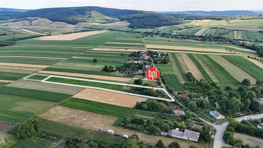 SE VINDE Gospodarie taraneasca, in Sat Valea Glodului, Com.Vulturesti, jud.SV - 4