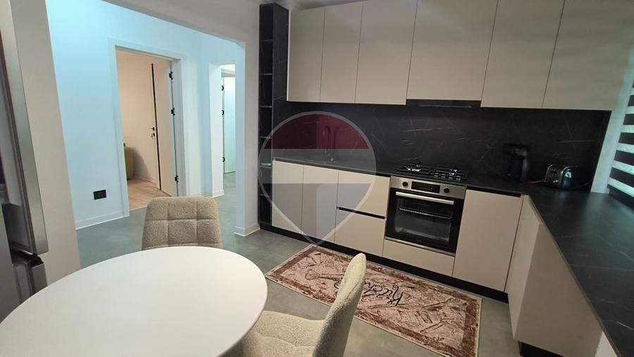 Apartament cu 3 camere de închiriat în zona Mazepa 1- Galați
