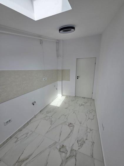 Apartament 2 camere, nou, mutare imediata