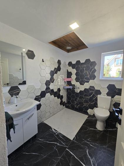 Casa cu piscina, 3450 Mp suprafata teren, Albesti, Mures