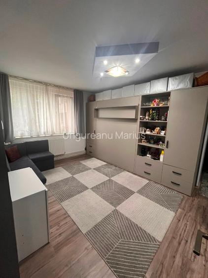 Apartament de vânzare  - 3