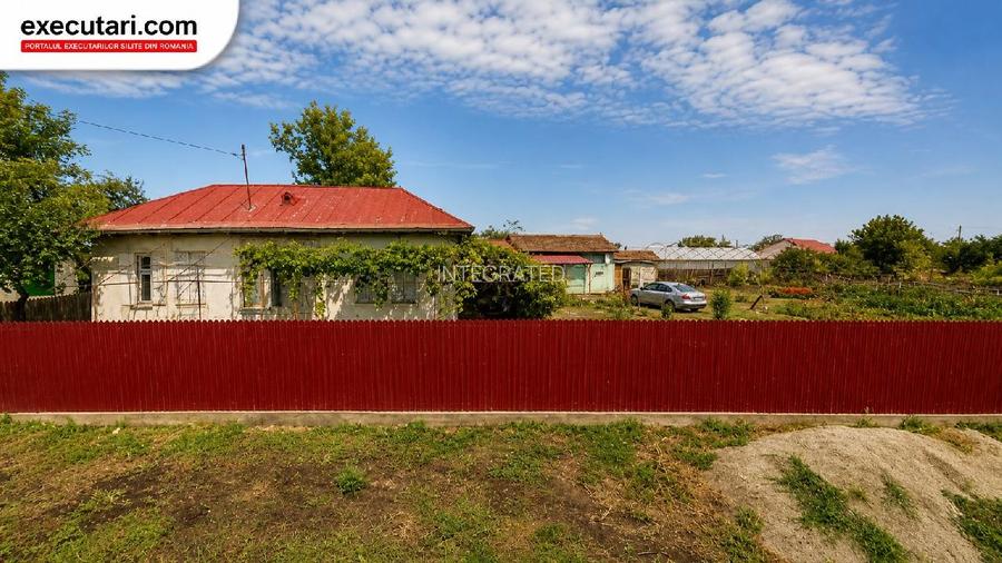 Casa + Anexa + Teren 1.270 mp - Cotorca, Glodeanu-Silistea