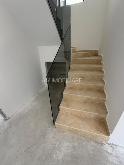 CASA INDIVIDUALA- 4 CAMERE, TOATE UTILITATILE, TEREN 240 MP, COMIS 0% - 20