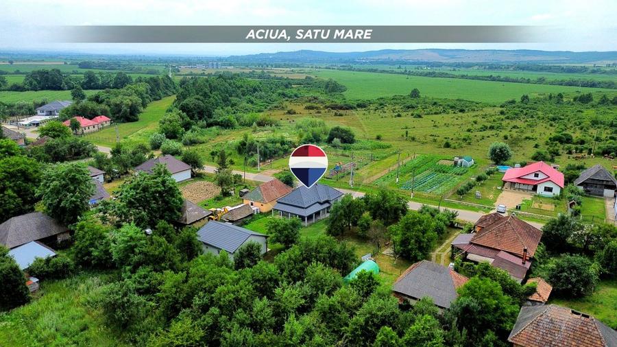 Gospodarie moderna completa de vanzare in Aciua, jud. Satu Mare