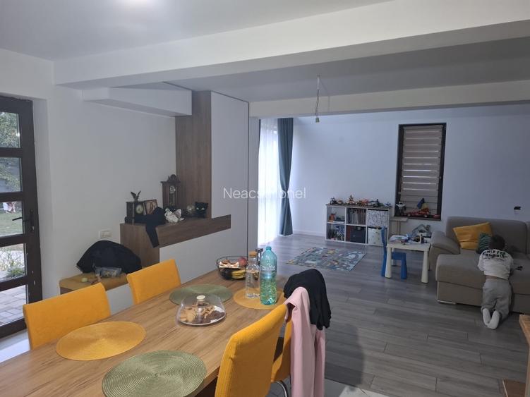 🏡 Proprietar vând casă spațioasă cu teren generos – Comuna Dascălu, județul Ilf - 6