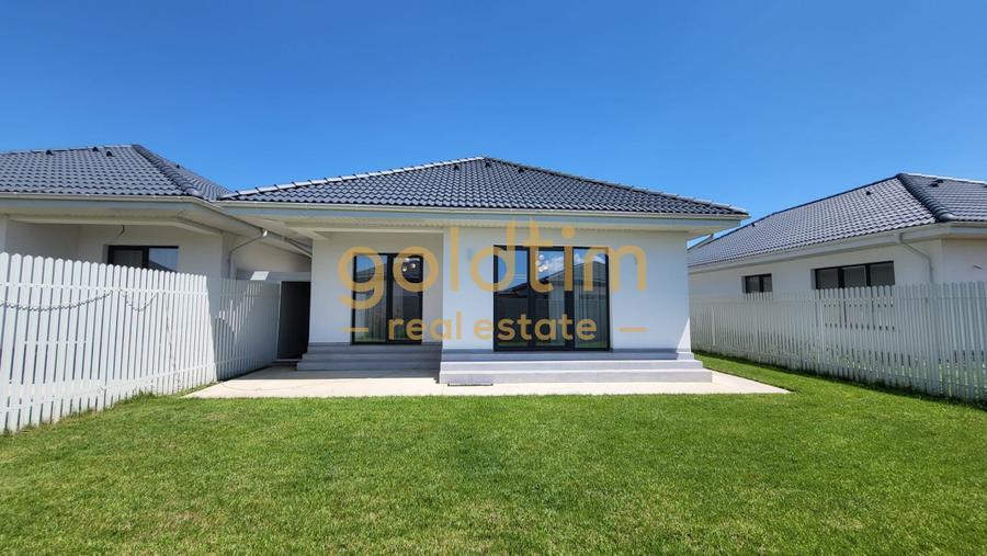 SUPERB/VILA INDIVIDUALA/COMPLEX INCHIS/MOBILAT