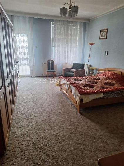 Vila S+P+1+M- Islaz, 8 camere, Suprafata teren 971 mp, Suprafata construita 410 - 23
