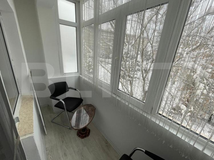 Apartament 4 camere, 80,60 mp, zona Sara
