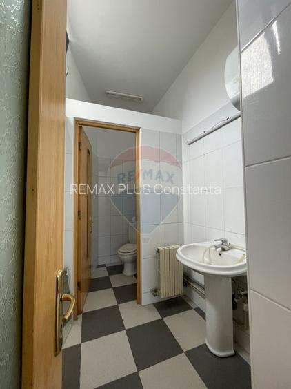 Spațiu comercial de închiriat - CENTRAL - 2
