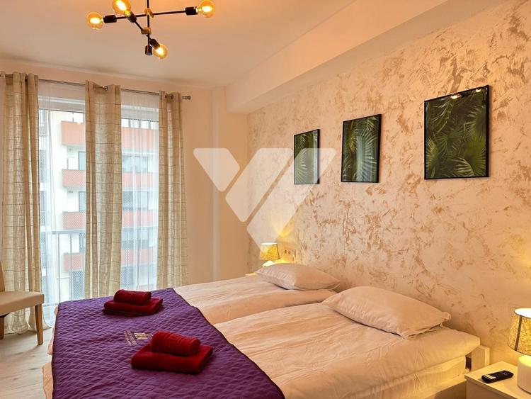 Apartament 3 camere, 100 mp, mobilat, de închiriat, zonă centrală