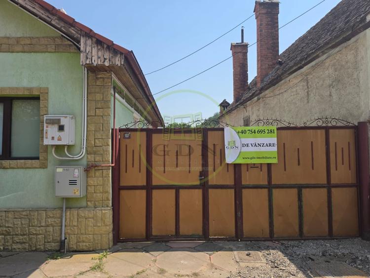 Casa la tara, Apoldul de Sus, 4 camere dormitoare, anexe, pivnita, teren 1200 mp