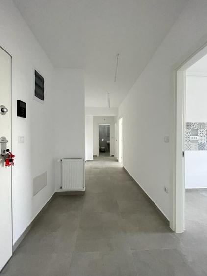 Apartament 3 camere în clădire cu 4 etaje - PREDARE 2026