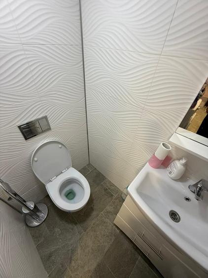 Apartament 3 camere pe 2 nivele central in vila zona Platinia