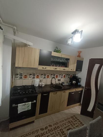 Apartament 3 camere, de vânzare în Mănăștur str. Gr. Alexandrescu decomandat