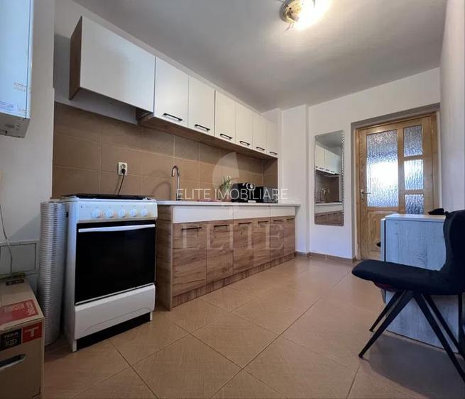 Apartament o camera în zona STRAZII SOBARILOR