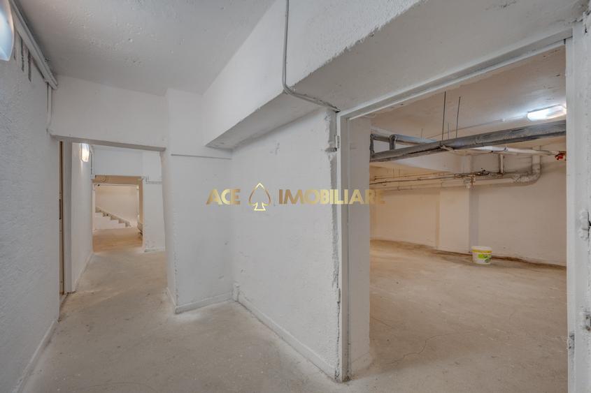 Spatiu comercial | 340 mp | Lift marfa | Curent electric trifazic