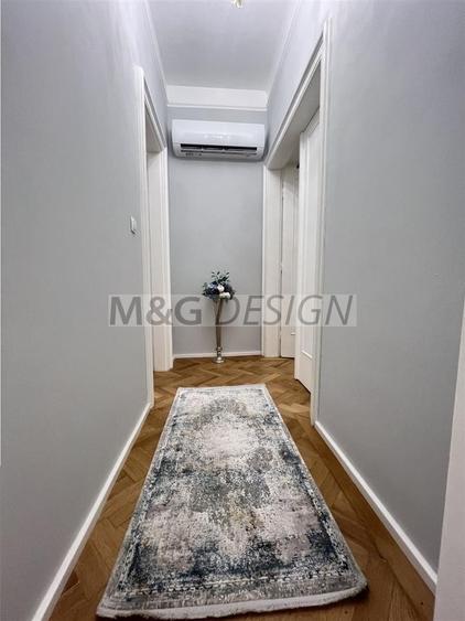 3 camere amenajat LUX zona centrala, boxa curte acces auto, 0 comision