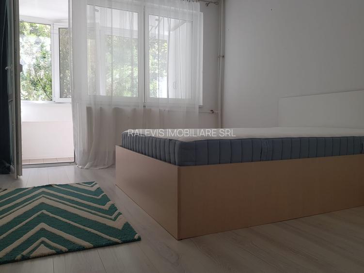 Apartament 3 camere, et 2/10, parcare, piata Unirii - 7