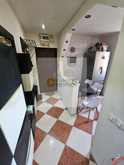 3 Camere Decomandat | Etajul 1/4 | 60MP | Decomandat |
