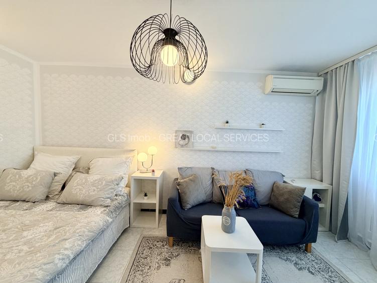 Cozy Studio luminos in Banu Manta - Victoriei cu pat si canapea - 3