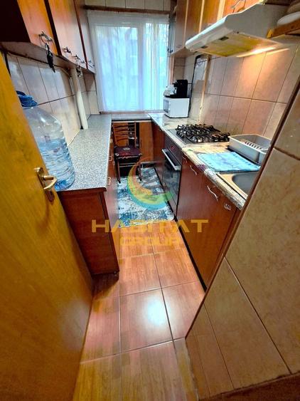 Apartament 3 camere zona Resita mobilat si utilat 73000 euro