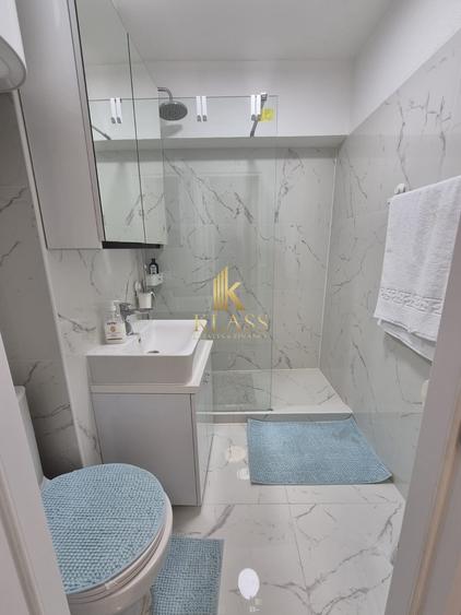 Apartament de 3 camere recent renovat pe Titulescu