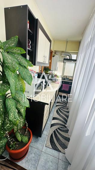 Apartament 3 camere – ultracentral, complet mobilat – gata de mutat
