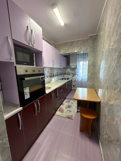 Apartament 2 camere, renovat recent, de închiriat în Micro 40 - 7