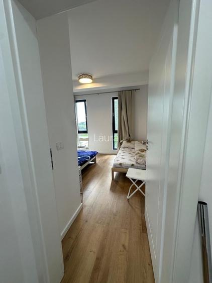 Central, single, 14 locuri de dormit, 3 locuri parcare,, incalzire pardoseala
