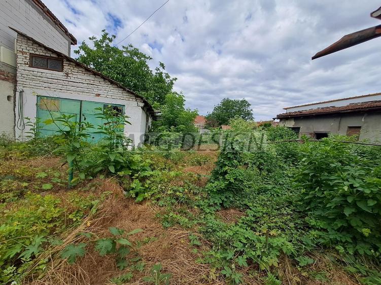 Casa Ronat -teren 670 mp